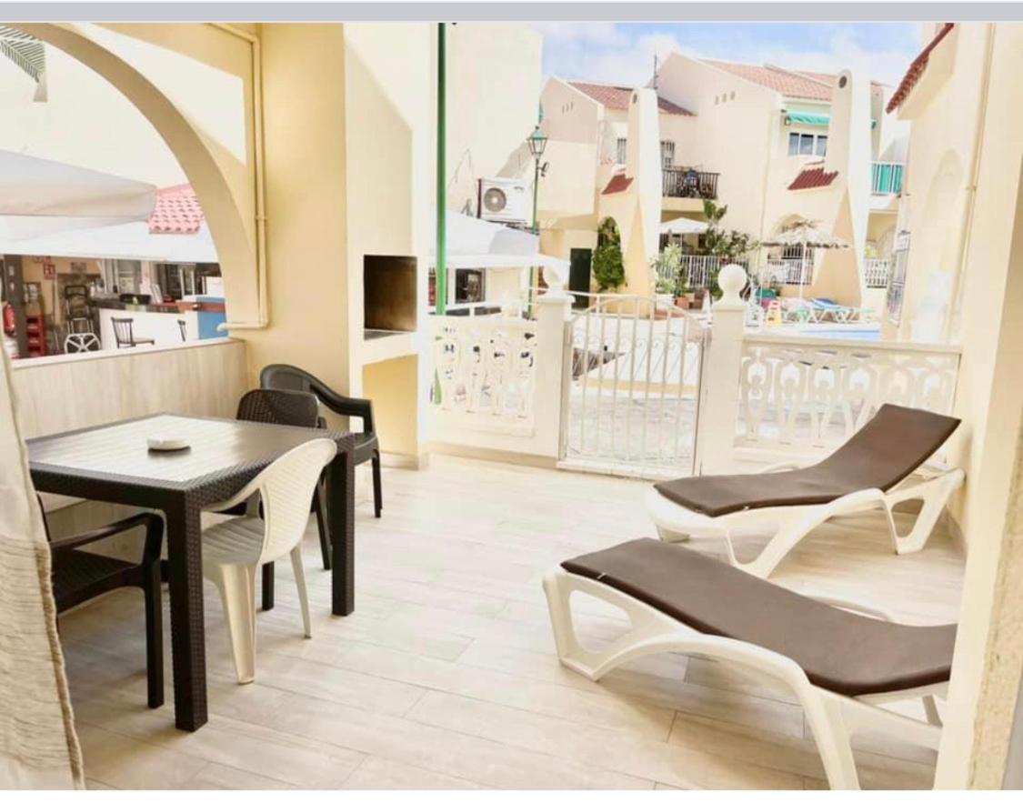 Luxury Apartment Fronte Piscina Mareverde A&V Costa Adeje 外观 照片